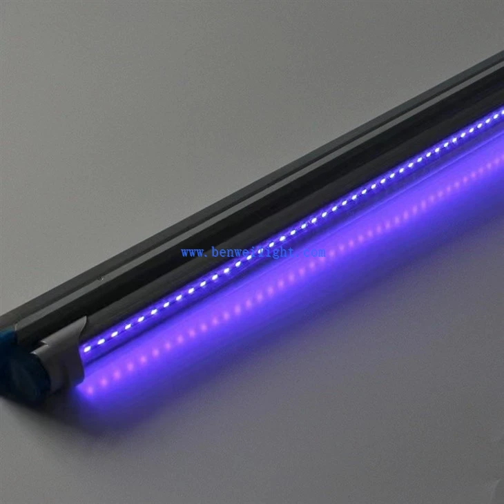 ultraviolet tube light